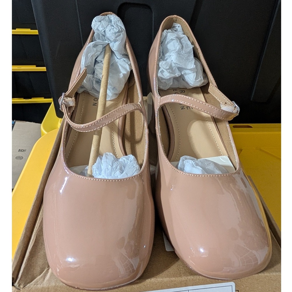 New Journee Collection Okenna Nude Patent Mary Jane Block Heel Pumps Women's 10 - Picture 3 of 6